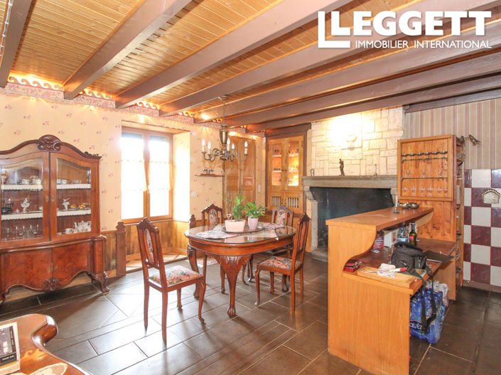 Image No.2-5 Bed House for sale