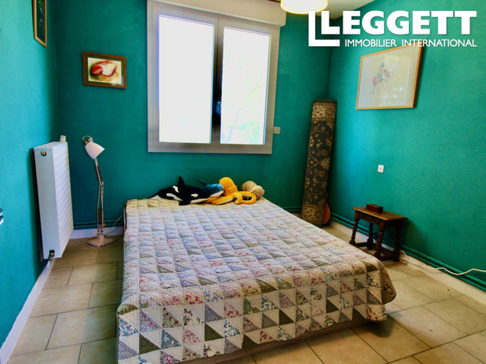 Image No.6-3 Bed House for sale