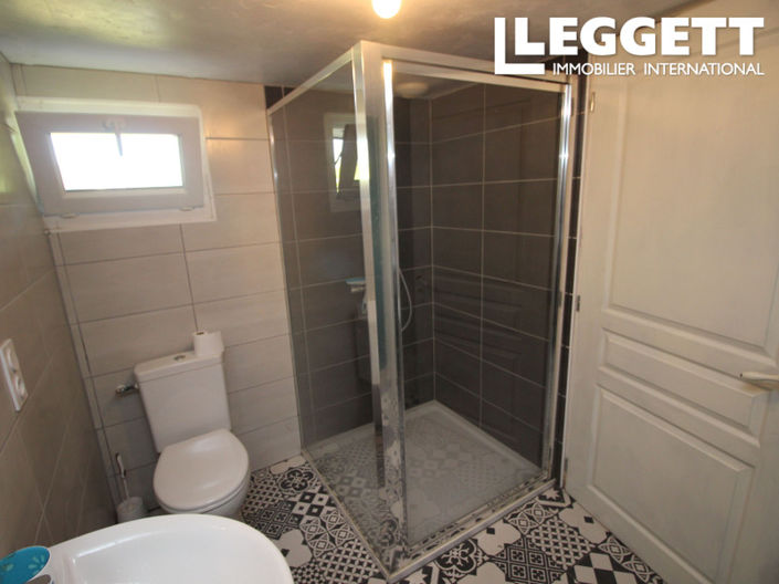 Image No.7-3 Bed House for sale