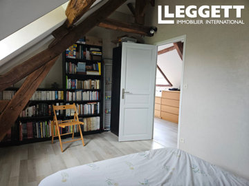 ahr0chm6ly9jzg4uagvzdglhlmltbw8vaw1hz2uvvevom