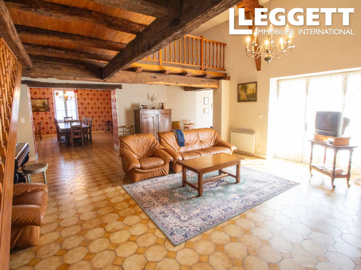 Image No.5-4 Bed House for sale