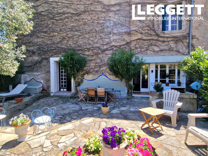 Image No.9-9 Bed House for sale