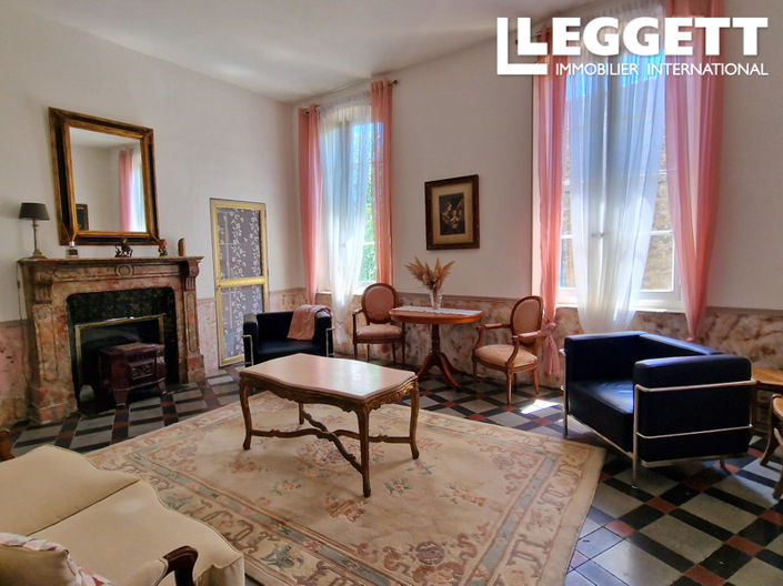 Image No.5-9 Bed House for sale