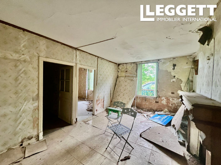 Image No.4-2 Bed House for sale