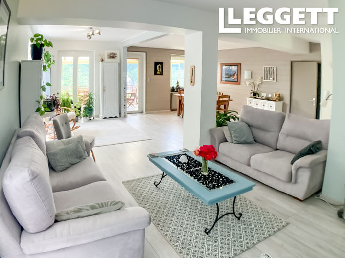 Image No.3-7 Bed House for sale