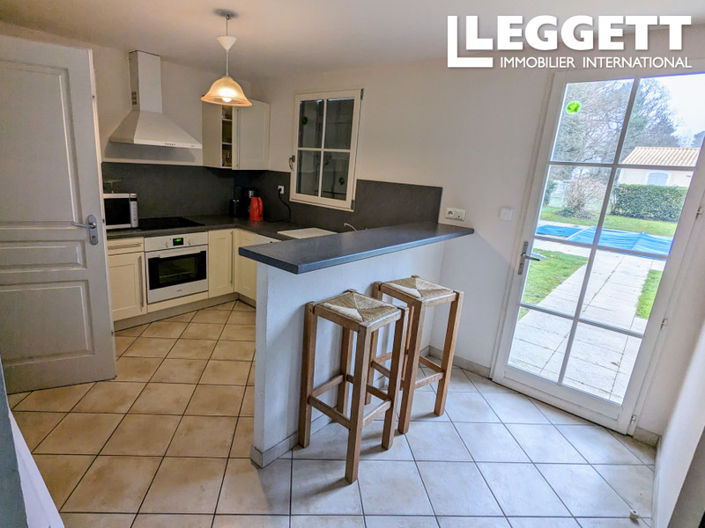 Image No.9-4 Bed House for sale