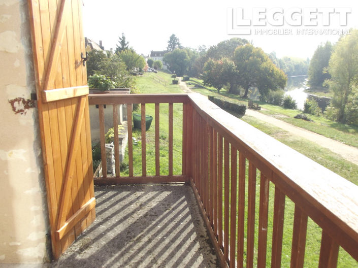 Image No.2-4 Bed House for sale