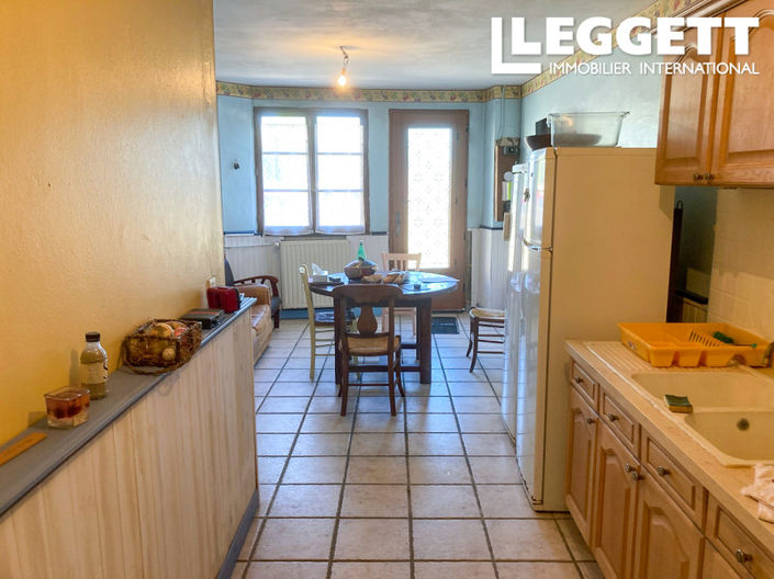 Image No.4-2 Bed House for sale