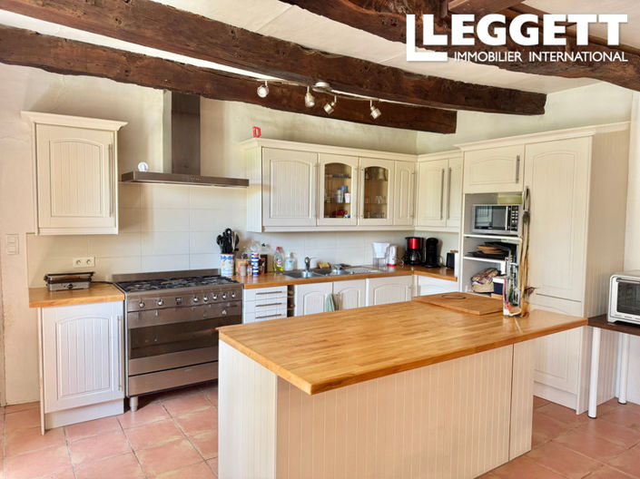 Image No.5-7 Bed House for sale