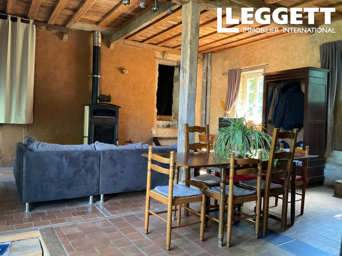 Image No.3-3 Bed House for sale