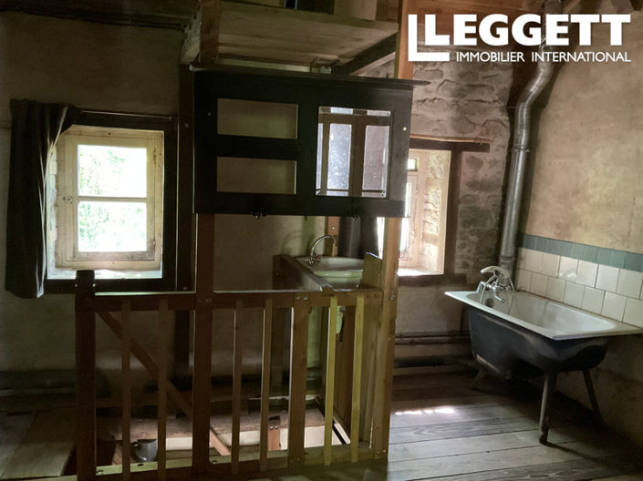 Image No.9-3 Bed House for sale