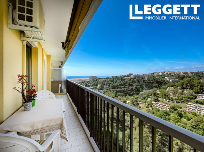 Image No.10-3 Bed Apartment for sale