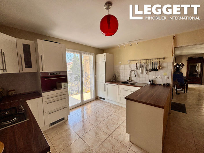 Image No.3-4 Bed House for sale