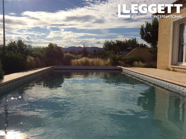 Image No.7-4 Bed House for sale