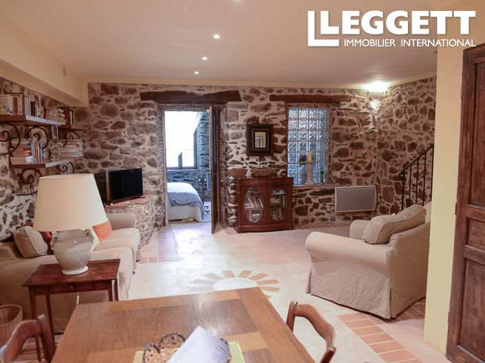 Image No.7-4 Bed House for sale