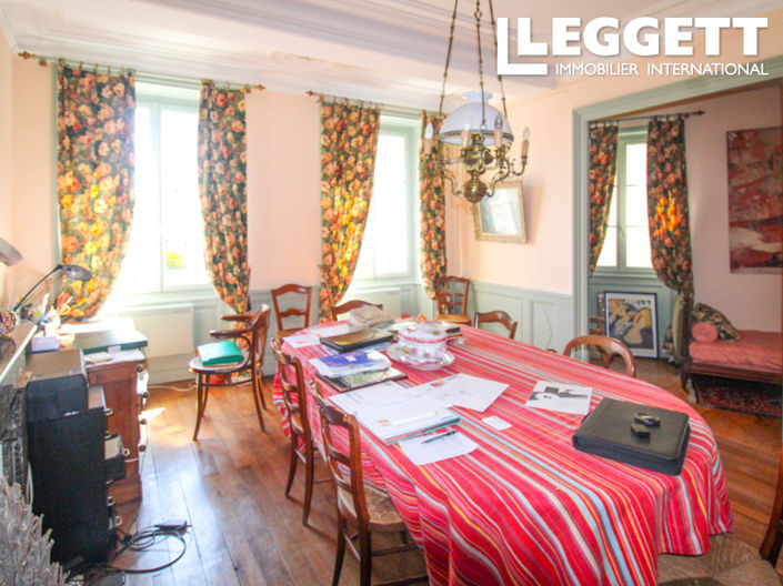 Image No.3-5 Bed House for sale