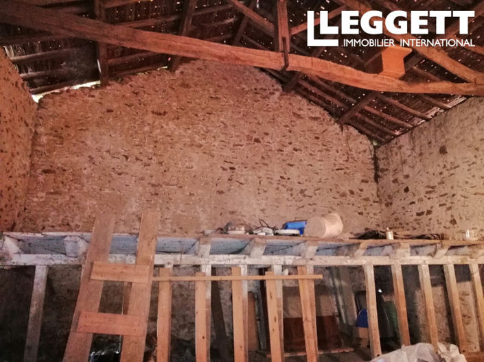 Image No.9-2 Bed House for sale