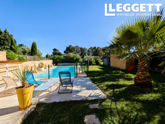 Image No.2-5 Bed House for sale