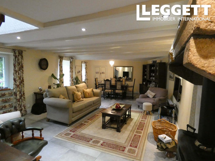 Image No.8-3 Bed House for sale