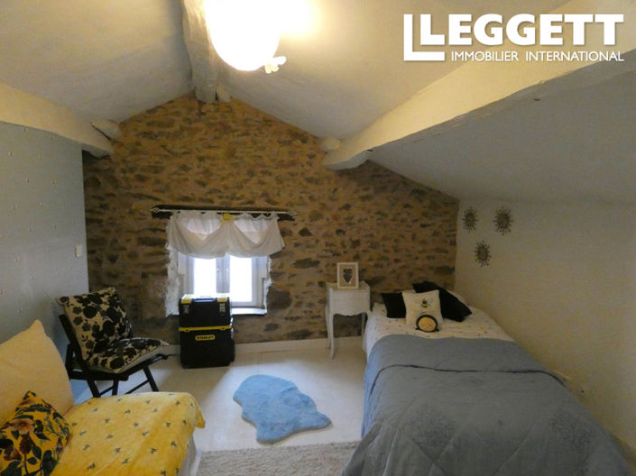 Image No.9-3 Bed House for sale