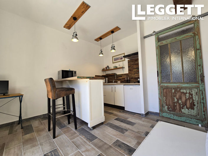 Image No.4-6 Bed House for sale