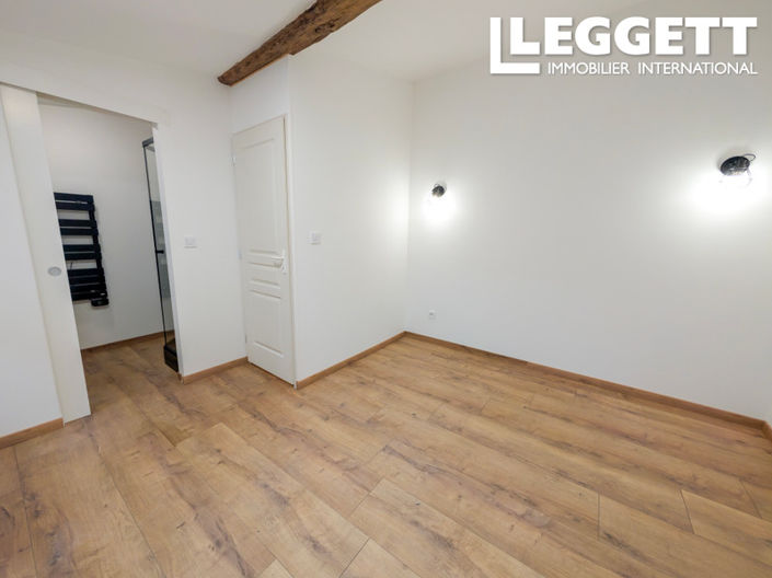 Image No.6-2 Bed House for sale