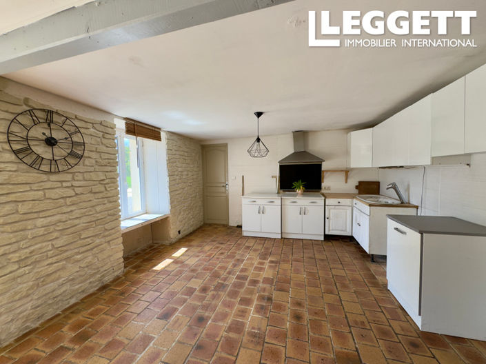 Image No.2-3 Bed House for sale