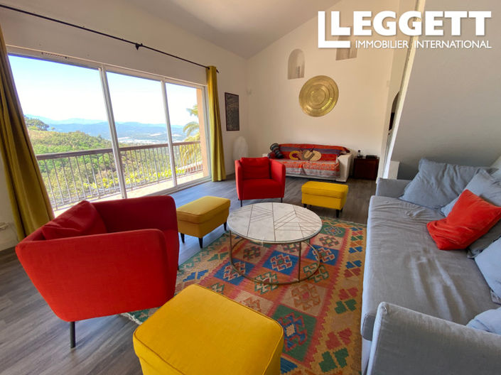 Image No.4-5 Bed House for sale