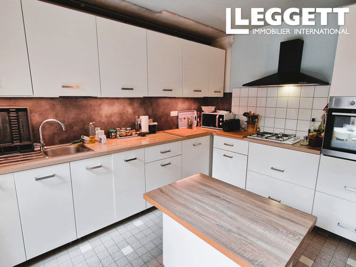 Image No.4-5 Bed House for sale