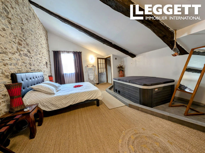 Image No.3-3 Bed House for sale