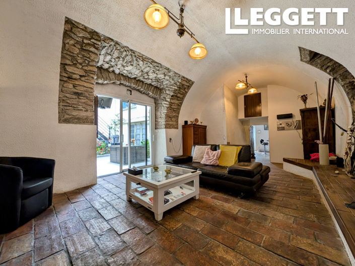 Image No.1-3 Bed House for sale