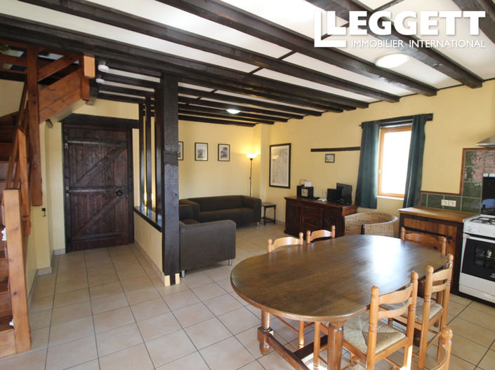 Image No.8-10 Bed House for sale