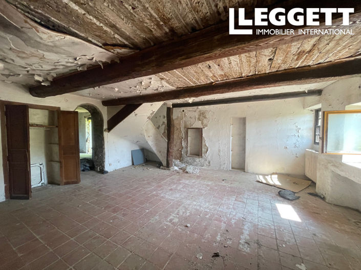 Image No.9-House for sale