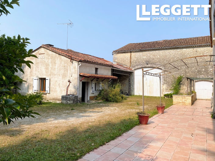 Image No.2-4 Bed House for sale