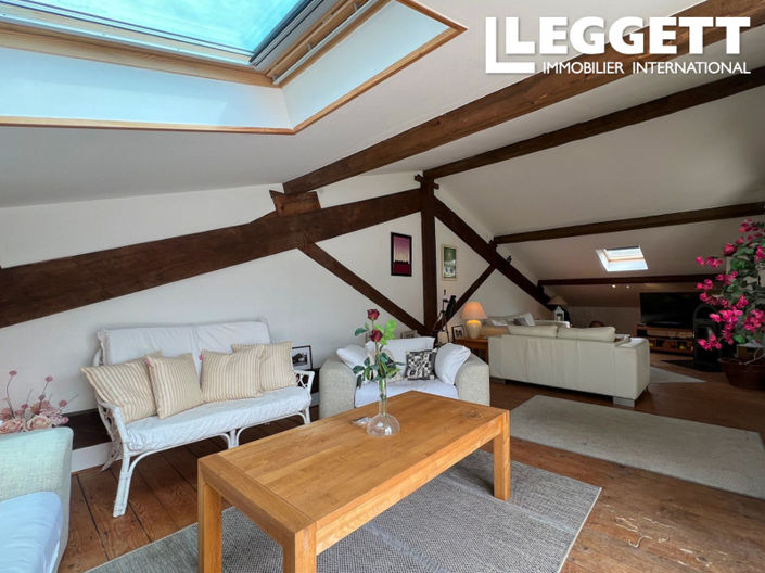 Image No.10-4 Bed House for sale