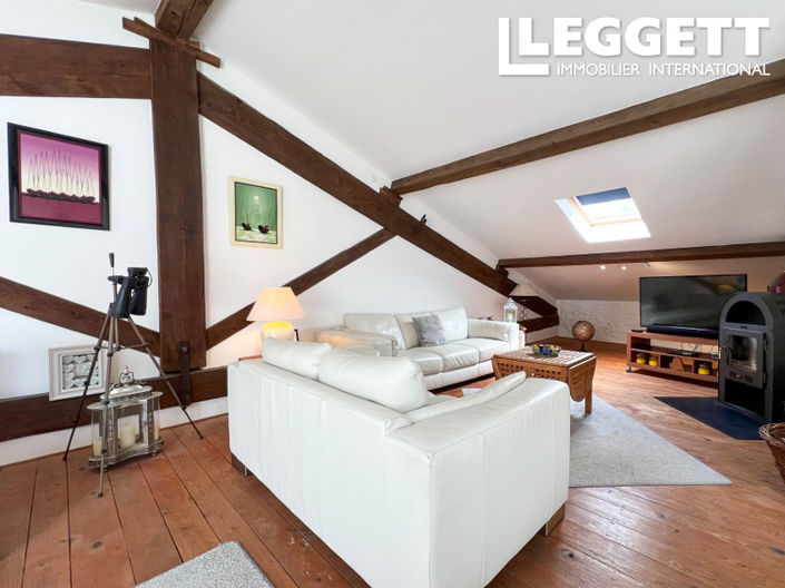 Image No.4-4 Bed House for sale