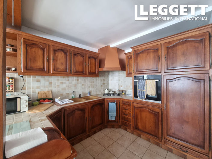 Image No.4-4 Bed House for sale