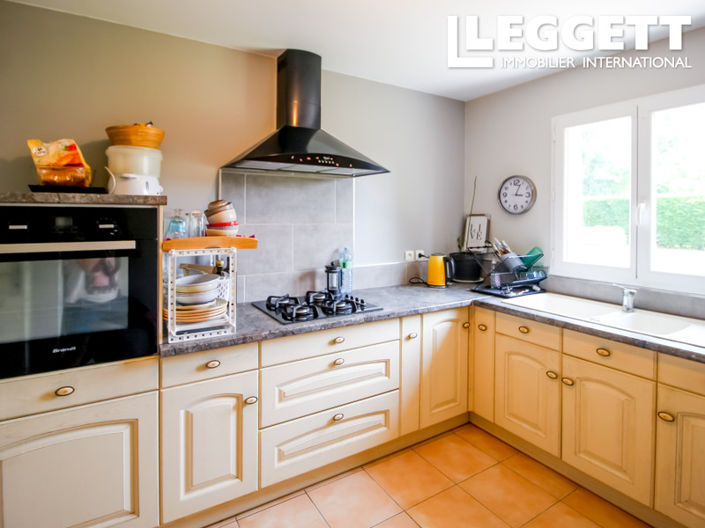 Image No.4-4 Bed House for sale