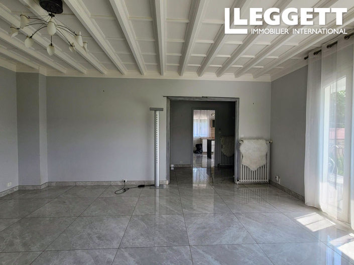 Image No.4-5 Bed House for sale