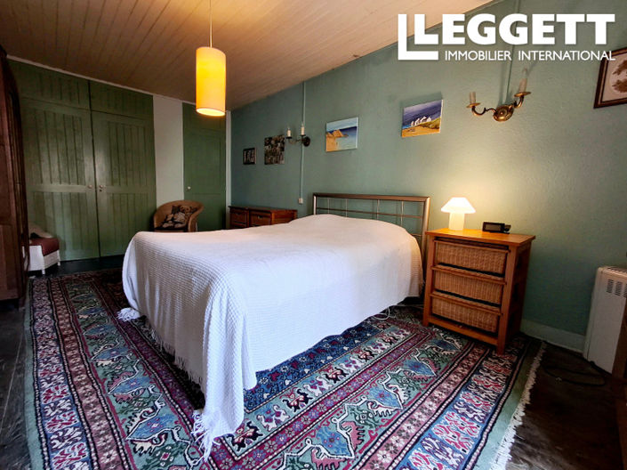 Image No.10-4 Bed House for sale