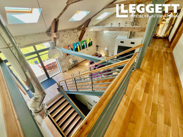 ahr0chm6ly9jzg4uagvzdglhlmltbw8vaw1hz2uvvevom