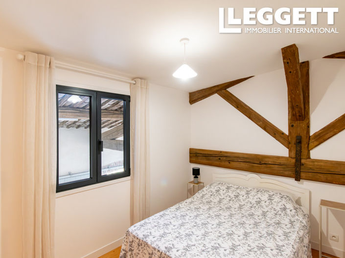 Image No.7-3 Bed House for sale