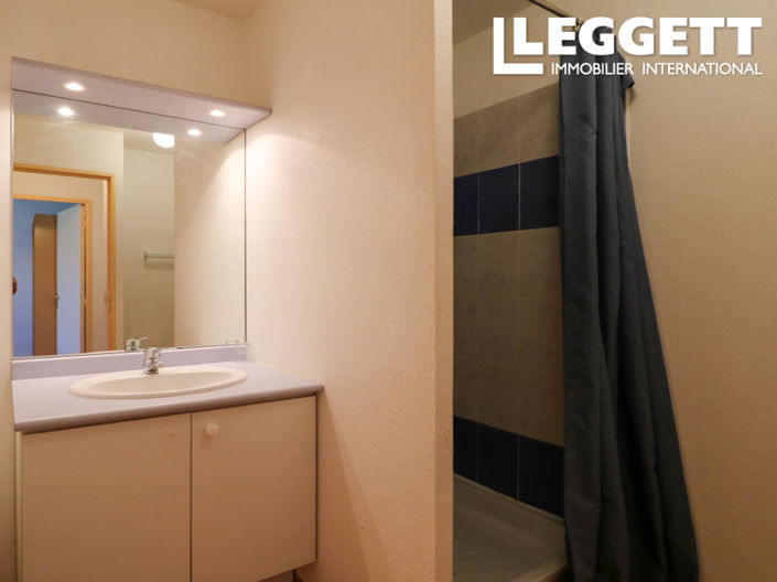 Image No.10-2 Bed House for sale