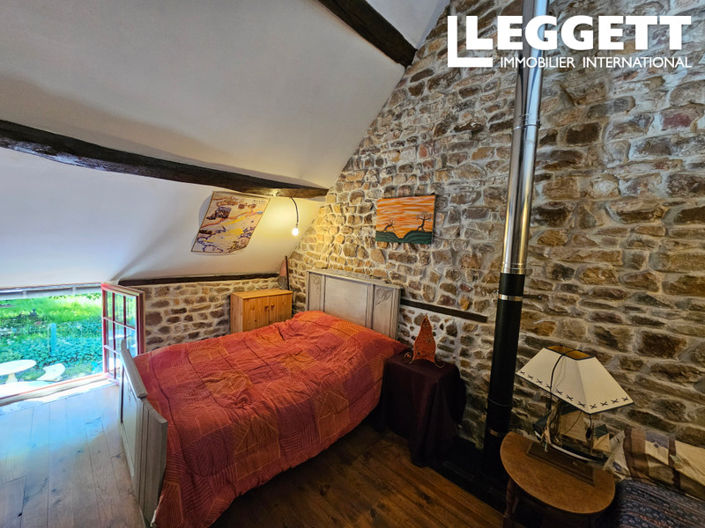 Image No.2-3 Bed House for sale