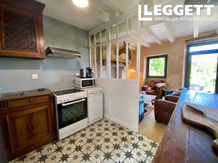 Image No.4-2 Bed House for sale