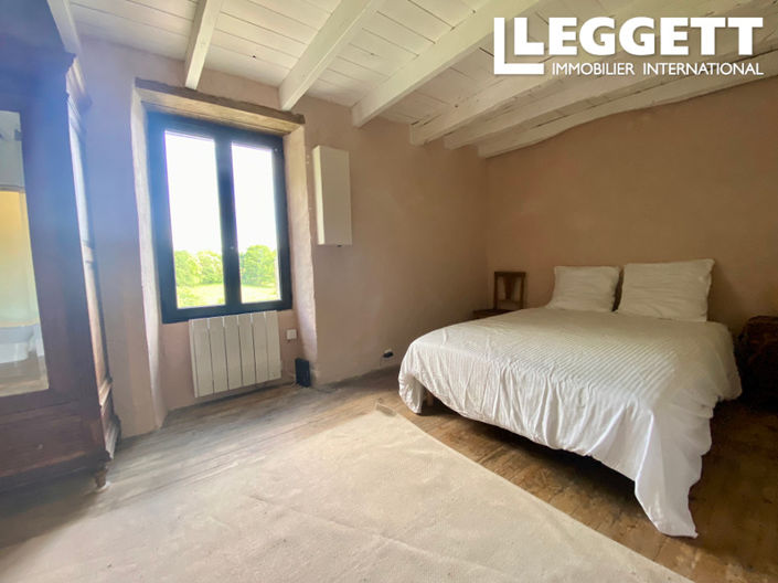 Image No.7-2 Bed House for sale