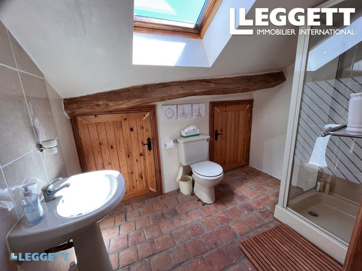 Image No.8-1 Bed House for sale