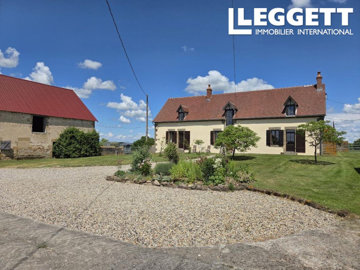 1 - Bourbon-l'Archambault, House