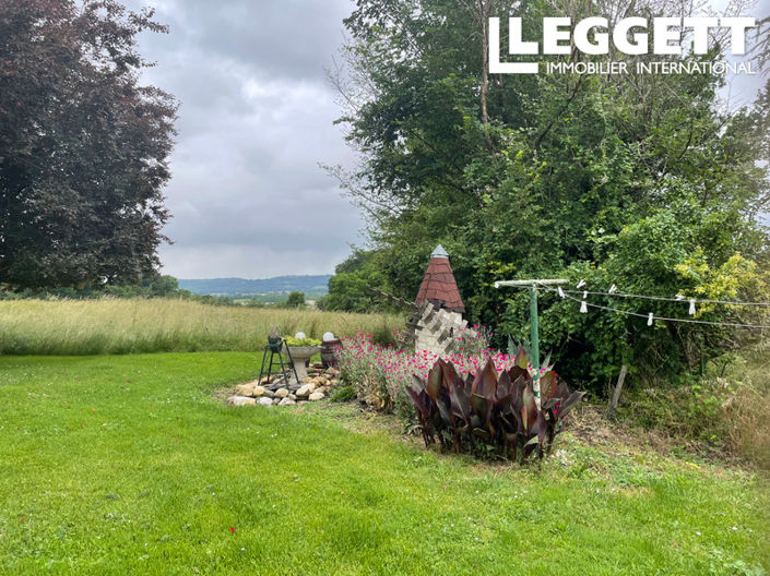 Image No.8-4 Bed House for sale