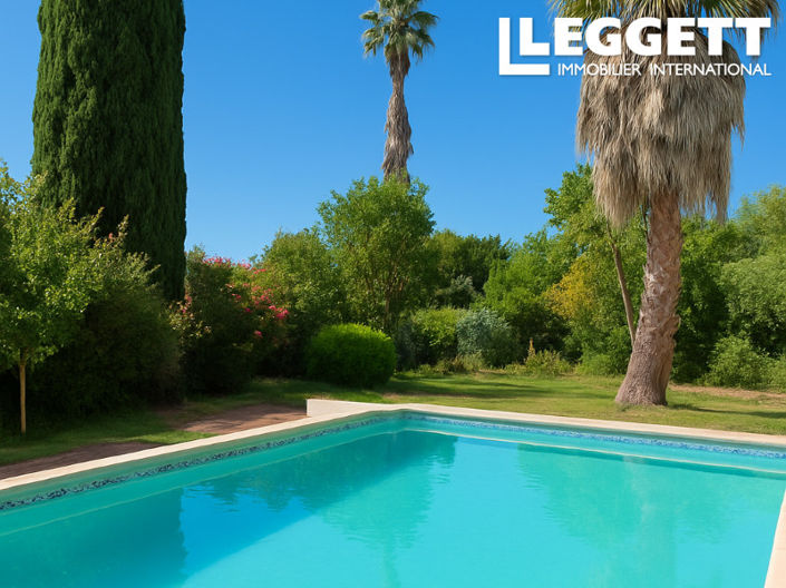 Image No.1-5 Bed House for sale